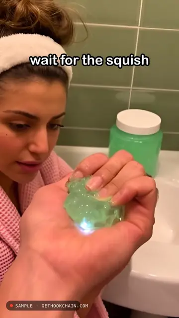 Jelly cleanser ASMR: wobble to foam
